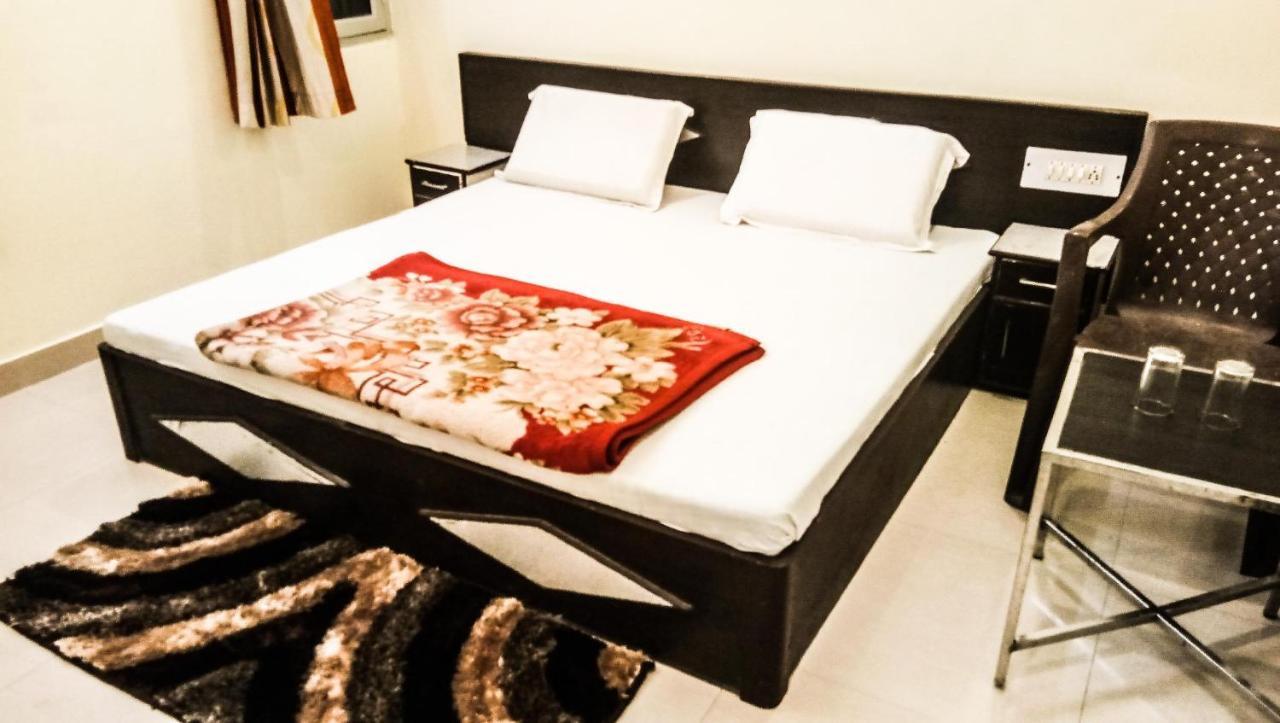 Hotel Orange Classic Rishīkesh 外观 照片